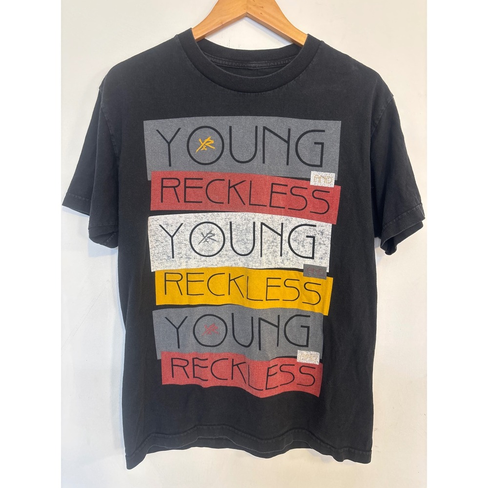 Young & Reckless Mens Graphic T-Shirt Black Stacked Logo Short Sleeve Size M